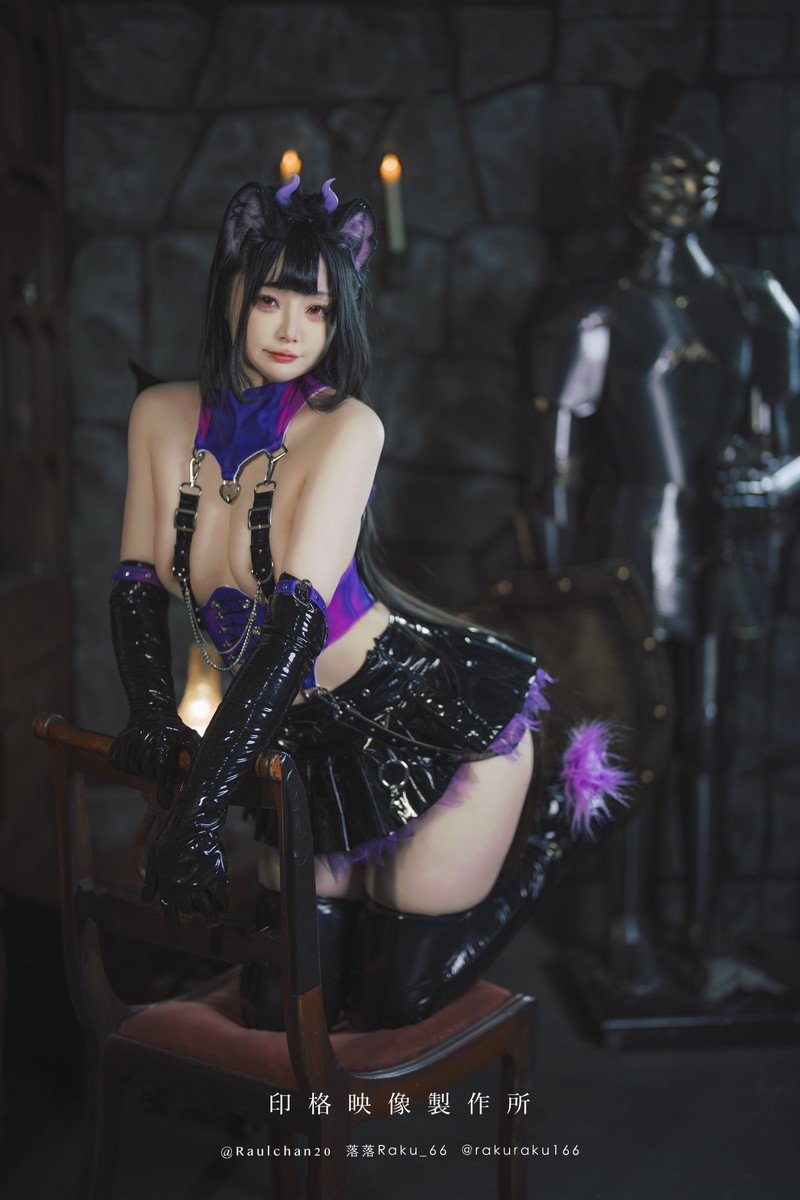 落落Raku 实习魅魔 Succubus Cosplay 写真 42P插图4