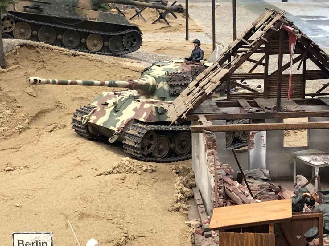 AD020F0B-FC1D-4394-9F98-385EDEAFE96B