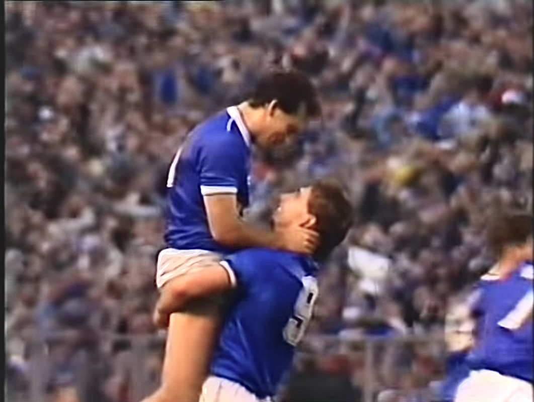 BCC1DD7B-BC34-4373-BD89-CC8006C8BE8A