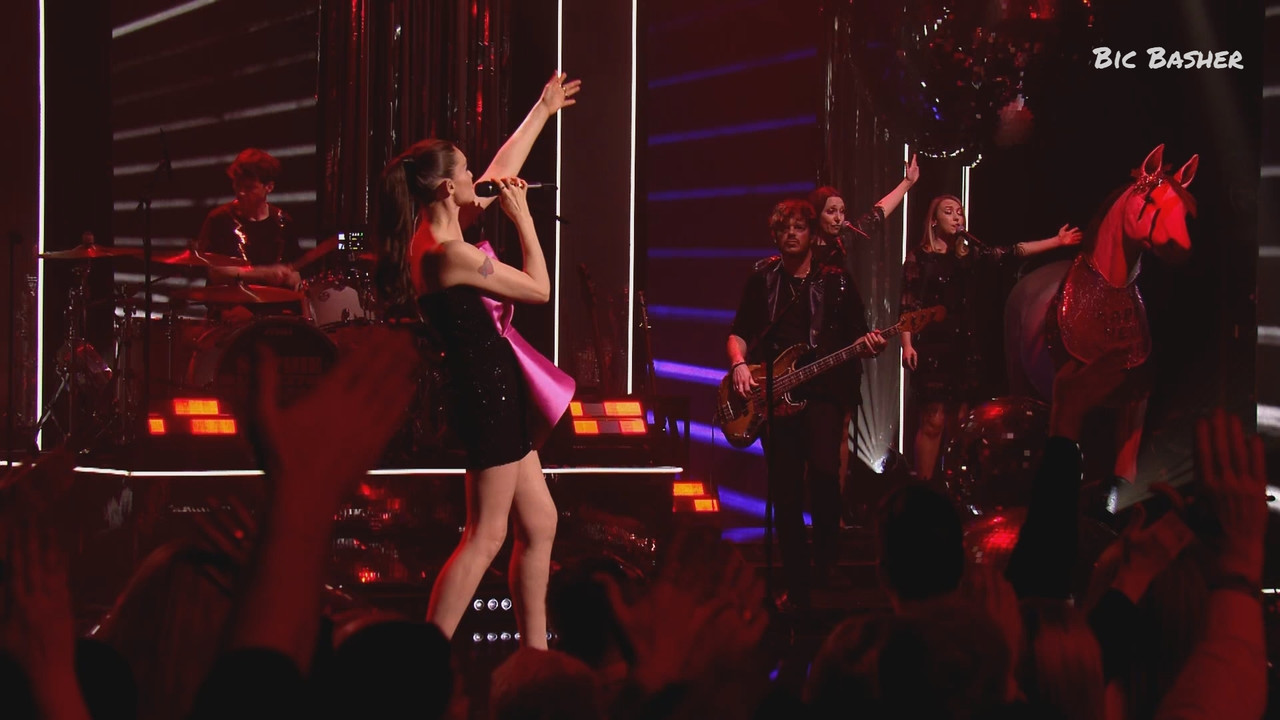 Sophie Ellis-Bextors New Years Eve Disco_20241231_23300000.ts_snapshot_18.47.908