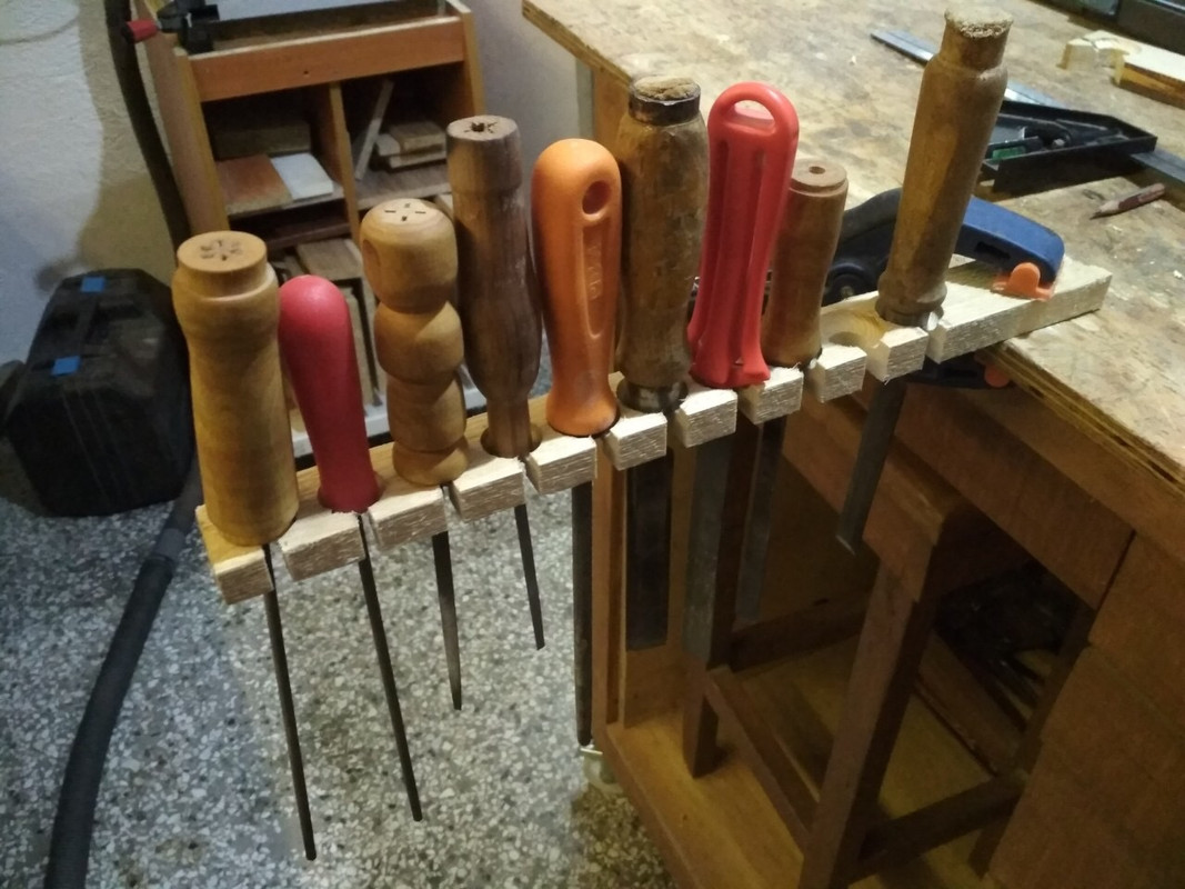 5CDD84DC-34B3-4B00-BEBB-FE7ED8FA5066