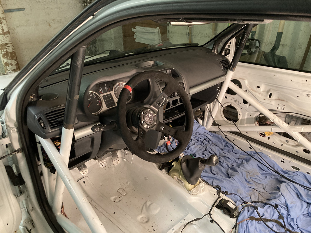 5995E493-285F-4A2F-A770-59173634596F