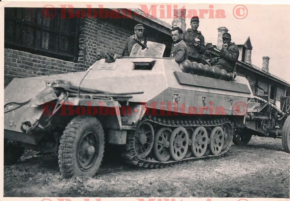 Russland 1943 schw.Panzerjäger Abt.655 mit Schützenpanzerwagen SdKfz 251