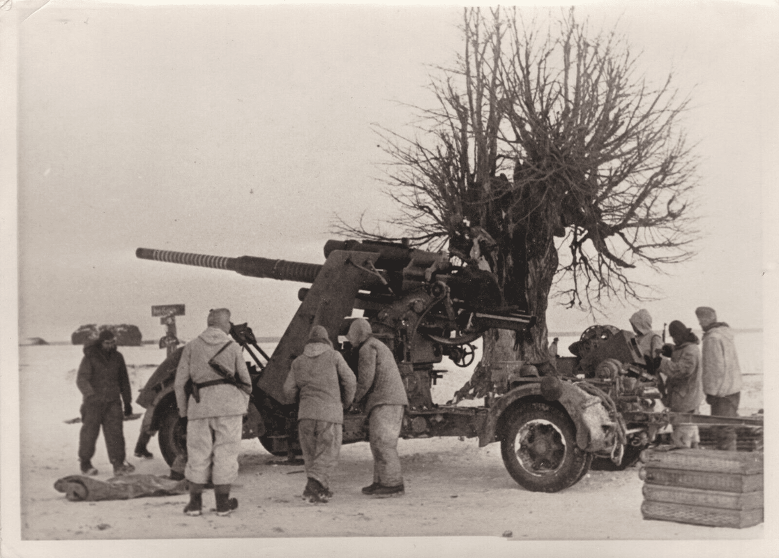 8,8 Flak Ostfront, 18 Abschussringe, Schneetarn, Camo, Rußland 1944