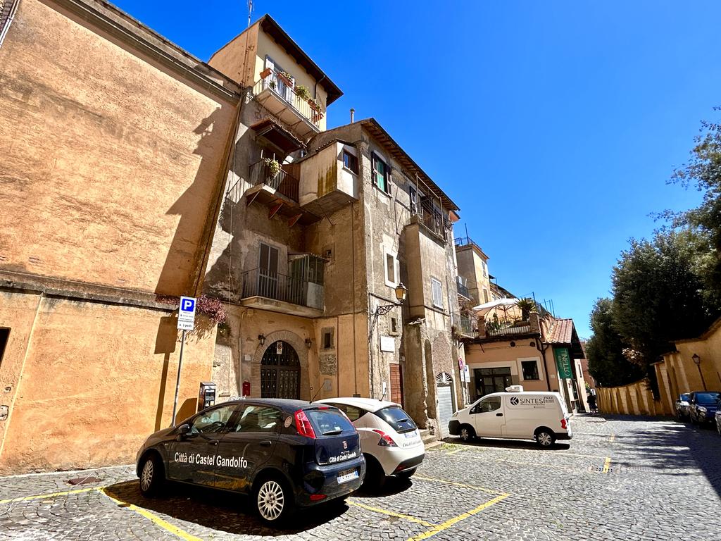 Жаркий сентябрь на побережье Тирренского моря.