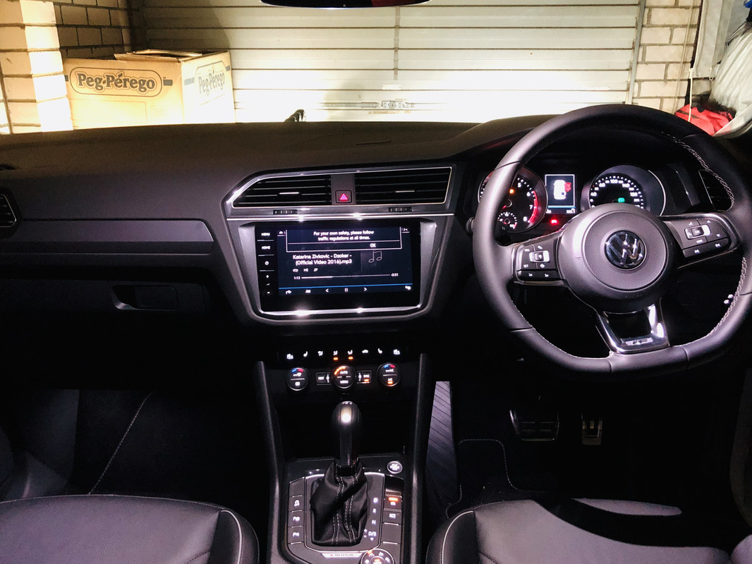 53E424E7-AB35-4056-ADEB-DD25CBD1FE85