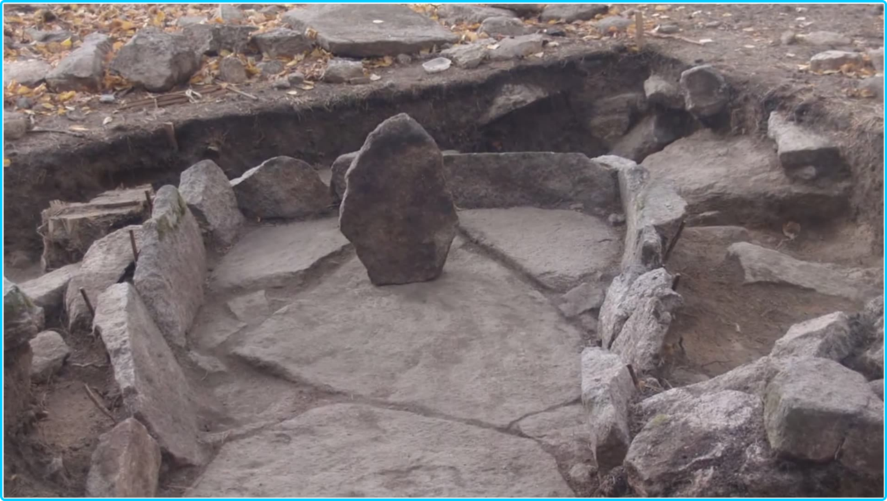 Forbidden-Knowledge-Alien-Artifacts-2022-1080p-WEBRip-x265-An0mal1.png
