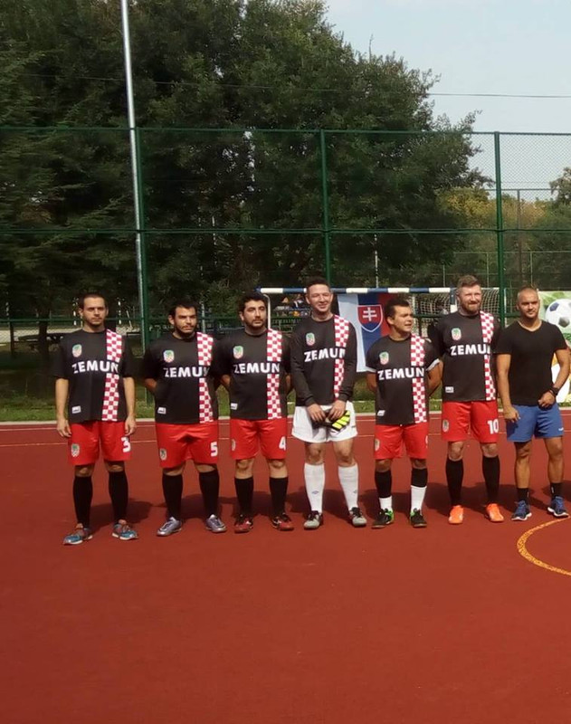 [Слика: 42292309_306758403444042_4932888188495593472_n.jpg]