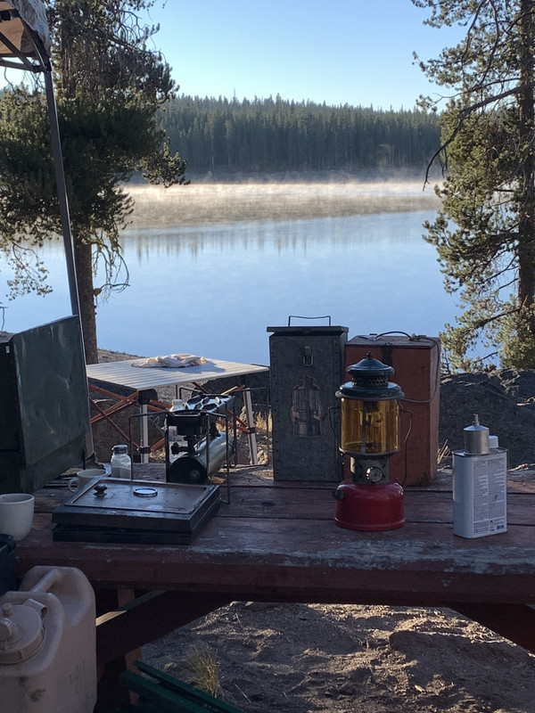 EC94CC23-A771-4670-8213-176697173C2E