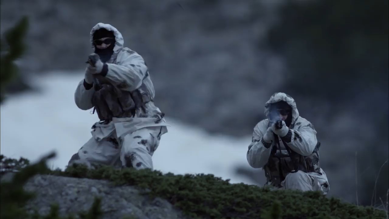 Sniper: Ghost Shooter 2016 WebRip [Hindi + English] 480p 720p ESub Screenshot