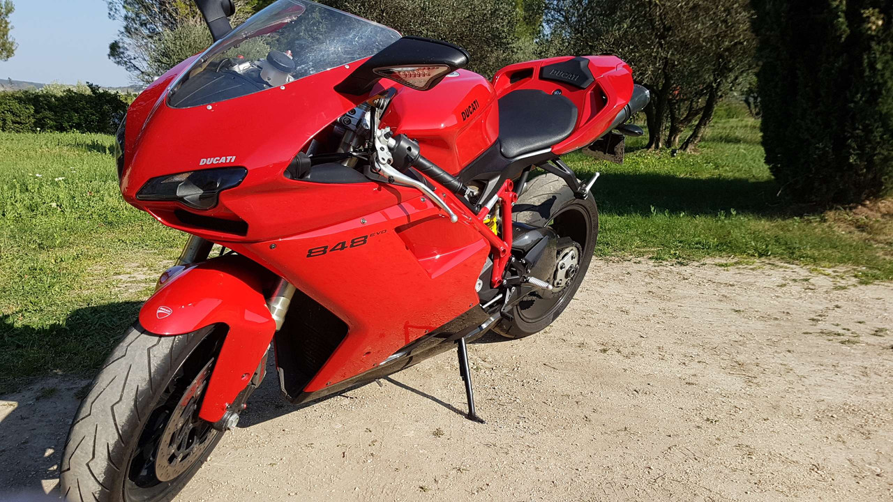 6129E723-A125-4541-853F-0B6EDDE8C1D7