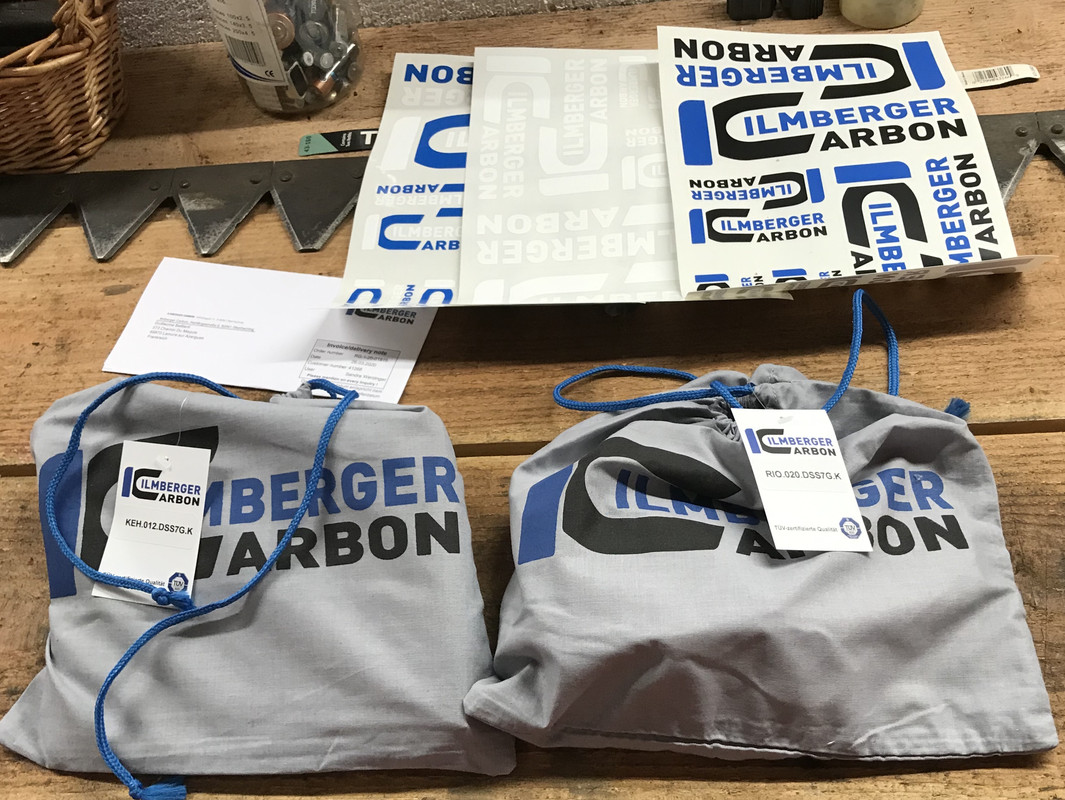 9465643C-5ADF-4047-972B-49C54168F799