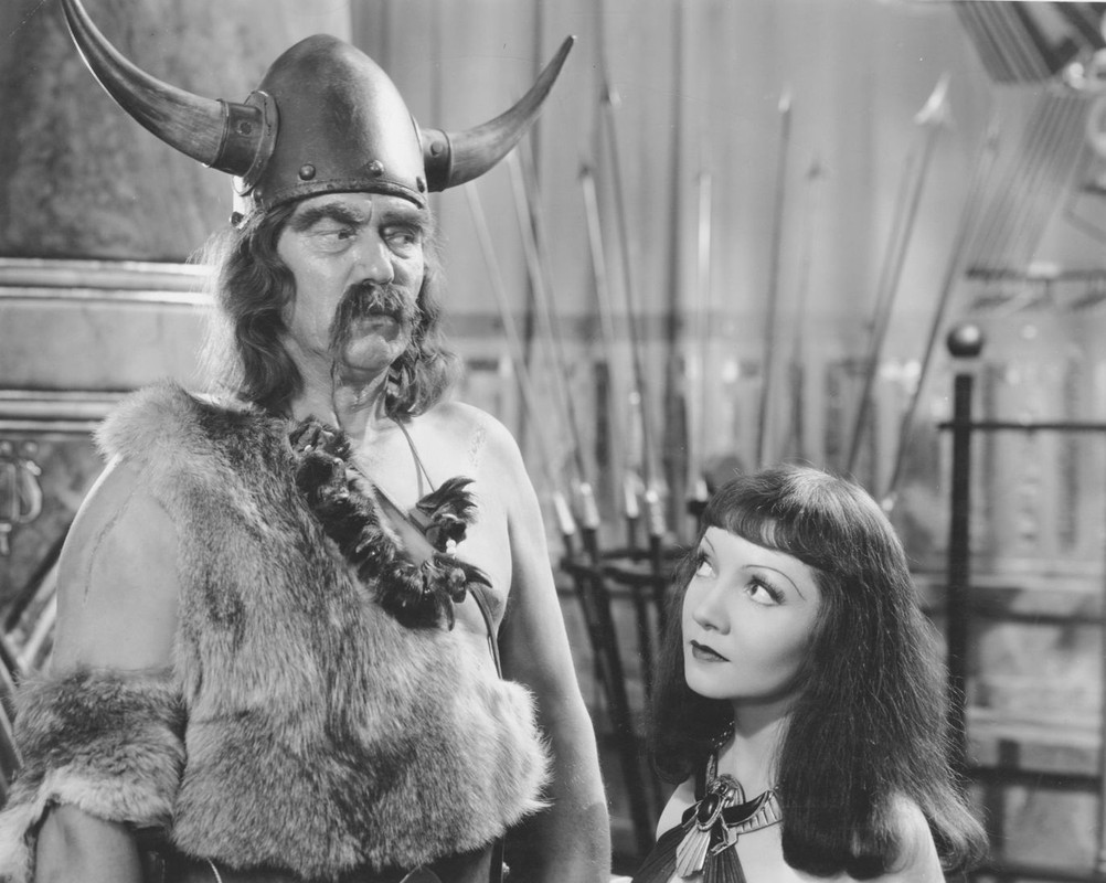 claudette_colbert_c01