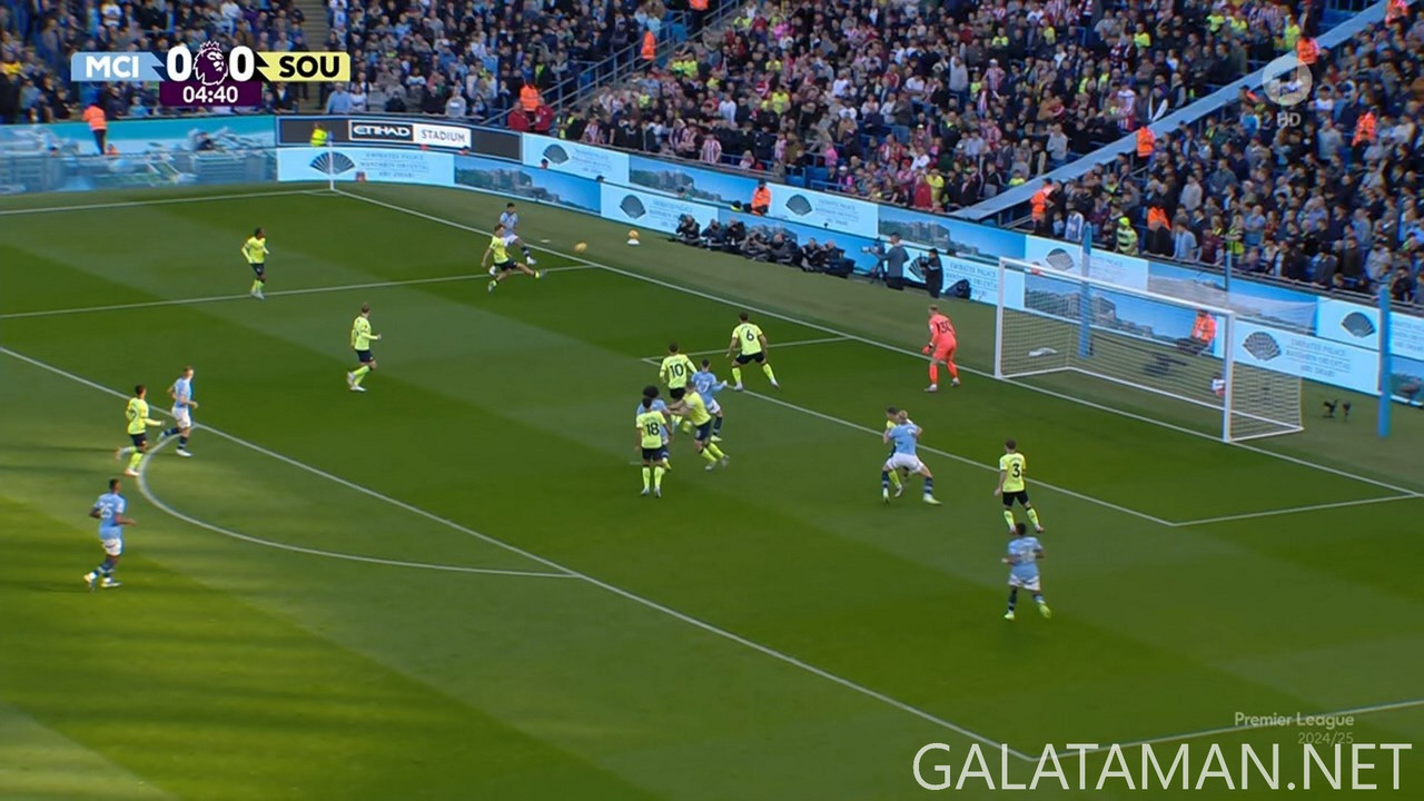 [Image: 10-26-17-50-00-Das-Erste-HD-Sportschau-t...05-015.jpg]