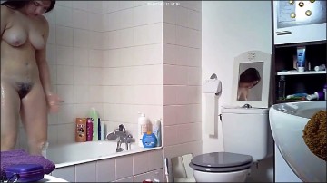 [Image: Voyeur12515122005.jpg]