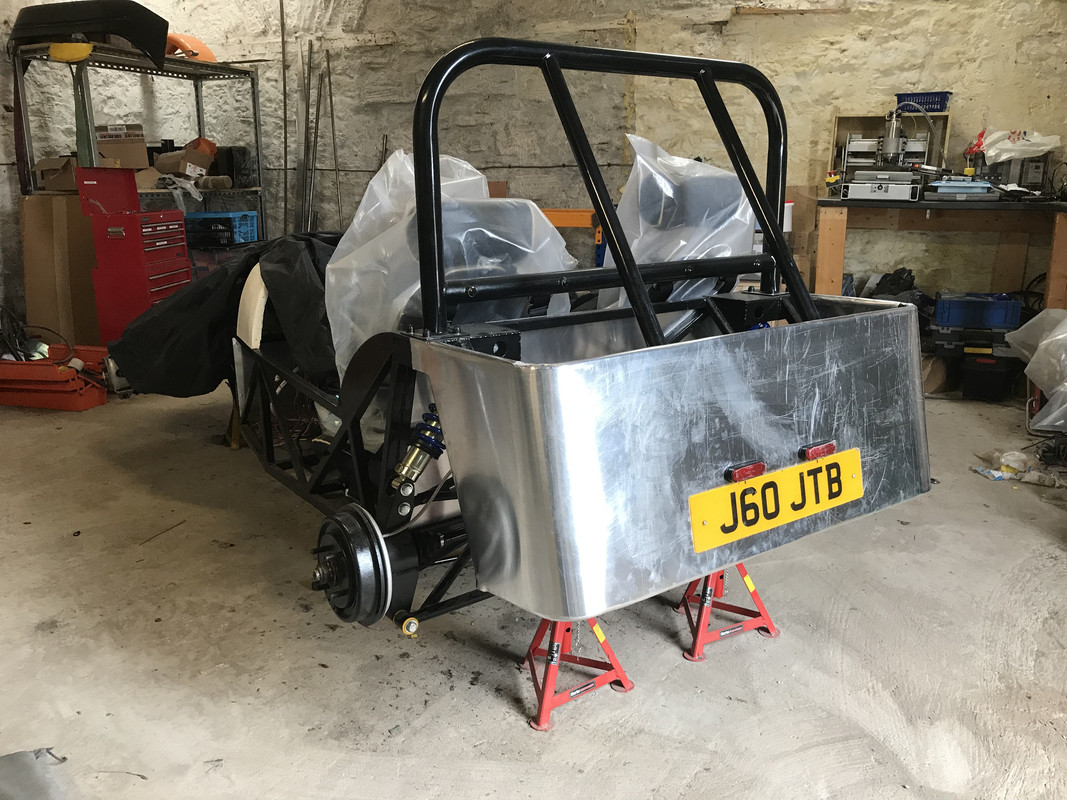 D4C41305-591B-40A6-842F-895393C40369