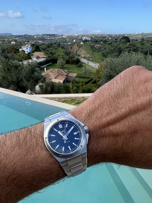 5DFA490D-A31E-421B-A512-A4171A9183B8