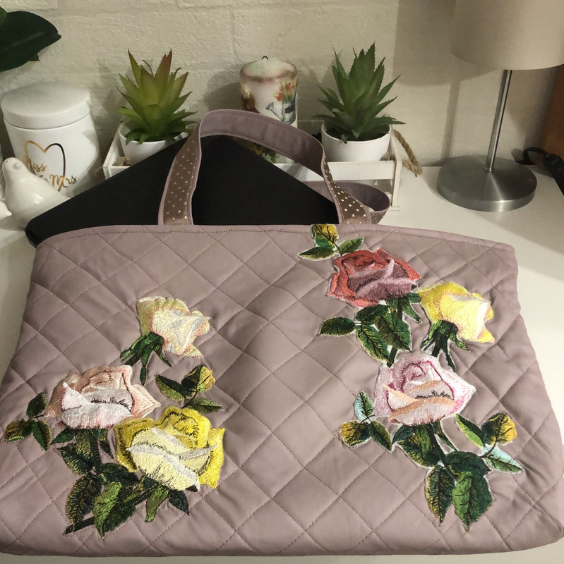 4FEDF614-A242-4EE2-B457-76DB866503CD