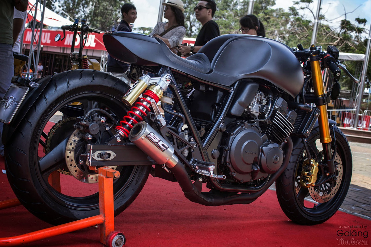 Honda CB400 tuning Cafe Racer in Sài Gòn-002