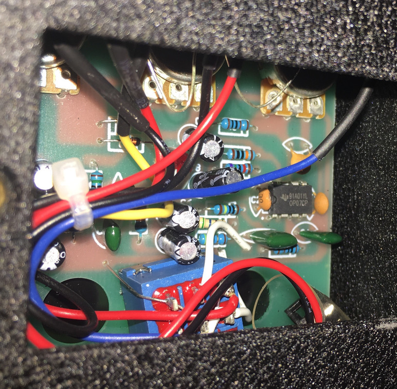 RAT 2 questions. LM308AN, missing battery screw. RAT 2 questions. LM308AN, missing battery screw.