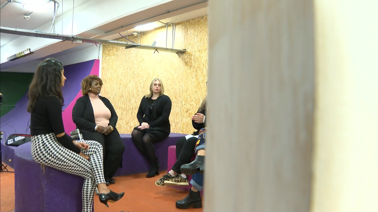 ITV News London_20220412_18001825.ts_snapshot_20.00.397