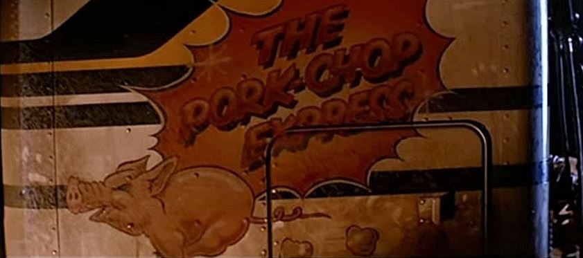 BIG-TROUBLE-LITTLE-CHINA-PORK-CHOP-EXPRESS-4-FOTOR.jpg