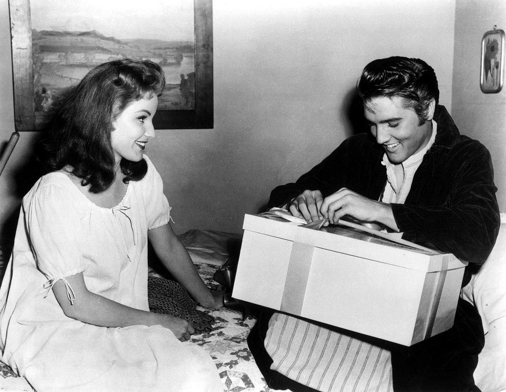 debra_paget_154