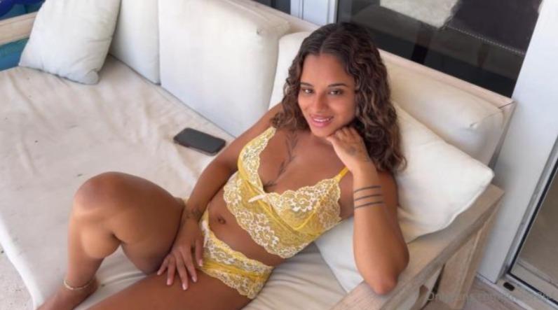 OnlyFans – Isabella Jules And JMac (2026)