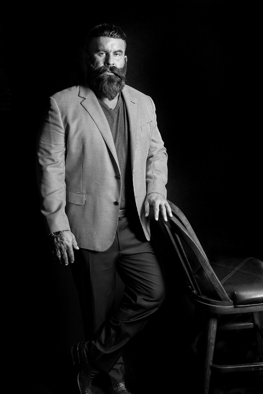 Chad Chair1 - BW