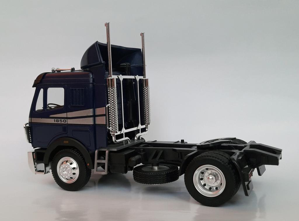 Mercedes Benz SK 1850 Wiking (4)