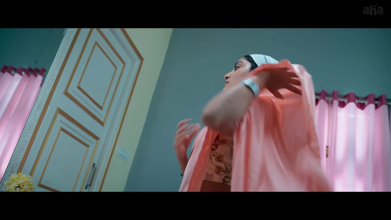 [Image: vlcsnap-2026-03-22-23h21m10s300.png]