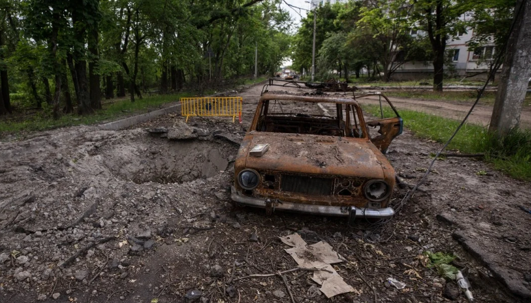 Interpol alerta sobre auge de tráfico de armas por guerra en Ucrania