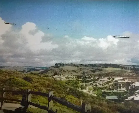 Cigar-shaped UFO