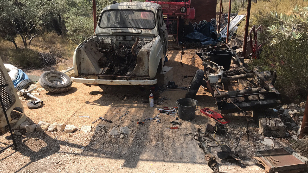 5325E404-349E-4F1A-B229-5B3ECD0FB184