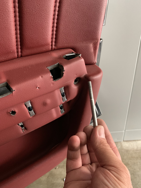 C2DE2A24-B836-407C-B20B-5FEFD56A52AD