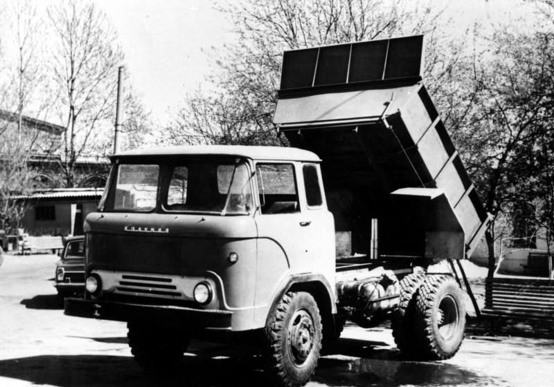 КАЗ-608 Колхида (1967-76)