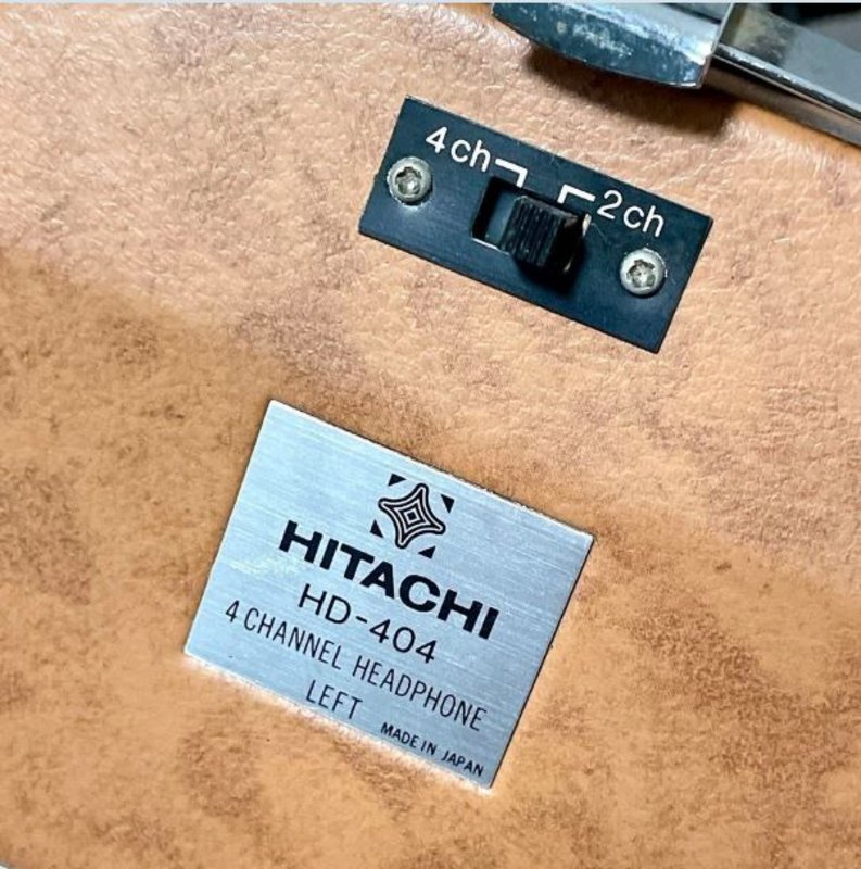 [Bild: HITACHI-HD-404-VII.jpg]