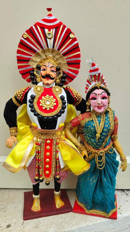 Souvenirs & Handicrafts image 14