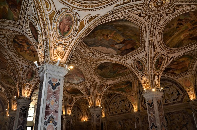 SALERNO-24-9-2018 - Italia y sus pueblos-2018/2019/2023 (34)