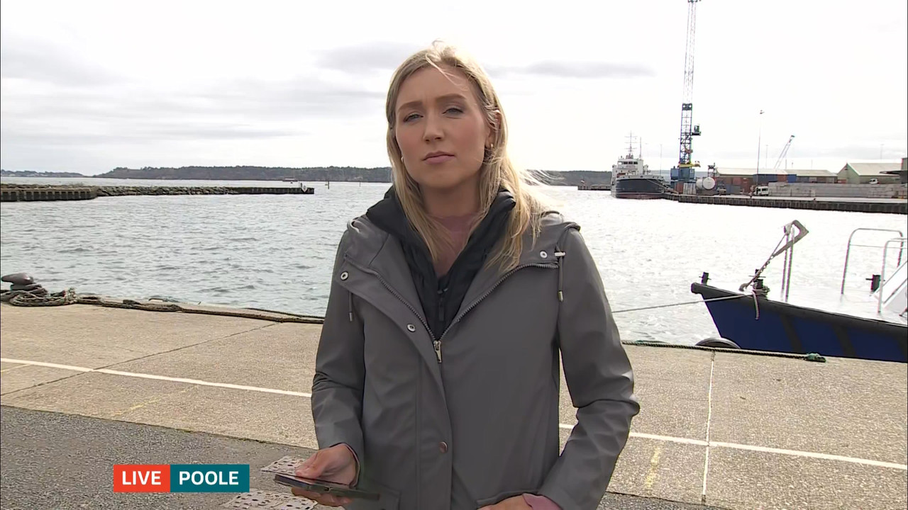 ITV Lunchtime News_20230327_13301355.ts_snapshot_19.19.634