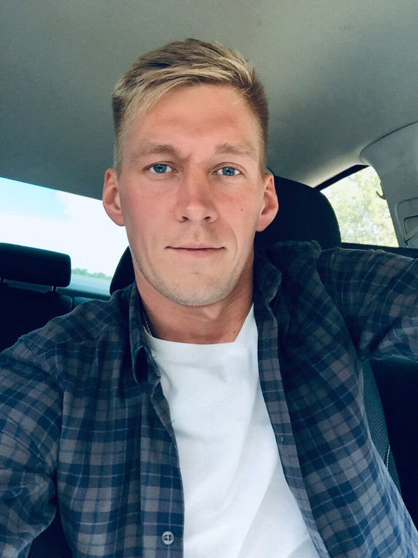 AC4590D1-EC2F-47C0-956B-5997190D6D96