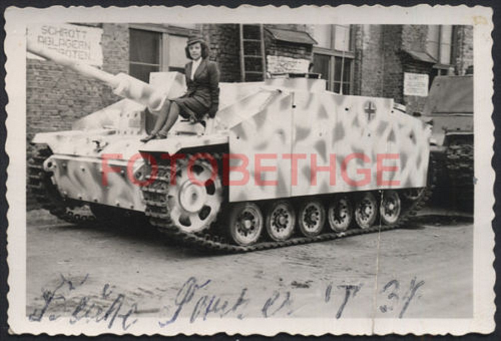 Sturmgeschütz 40 StuGIII Seitenschürze Tarnanstr