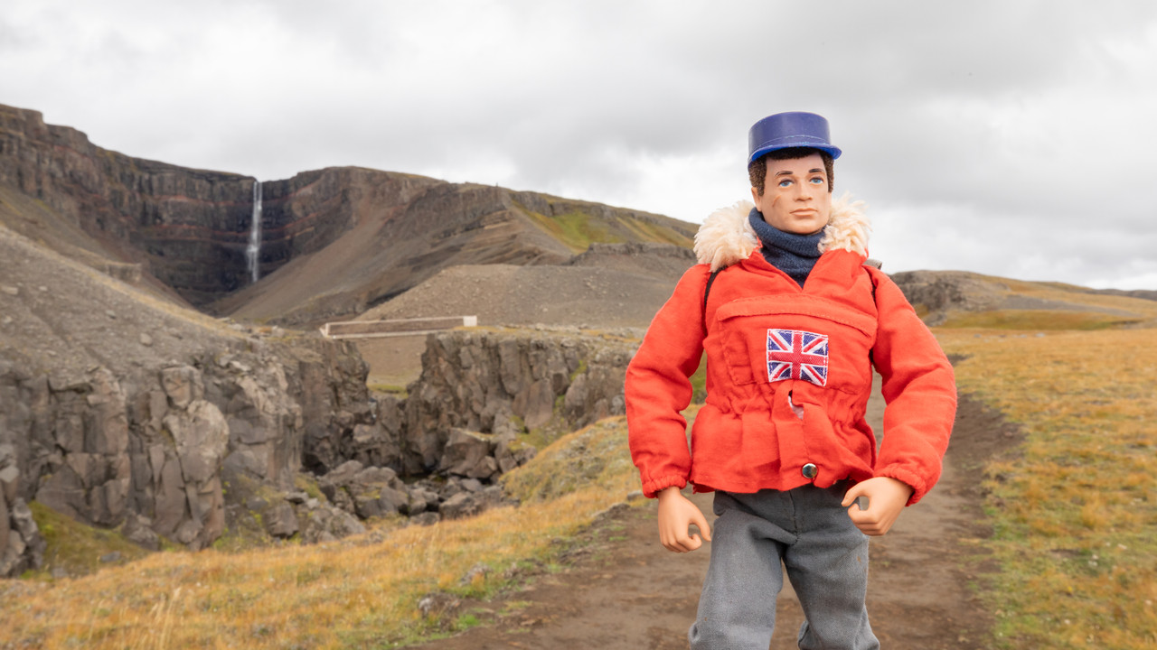 The Challenges of Outdoor Photography: Shooting 1/6 Scale Figures in a 1/1 Scale World VAM_Iceland_2023-12