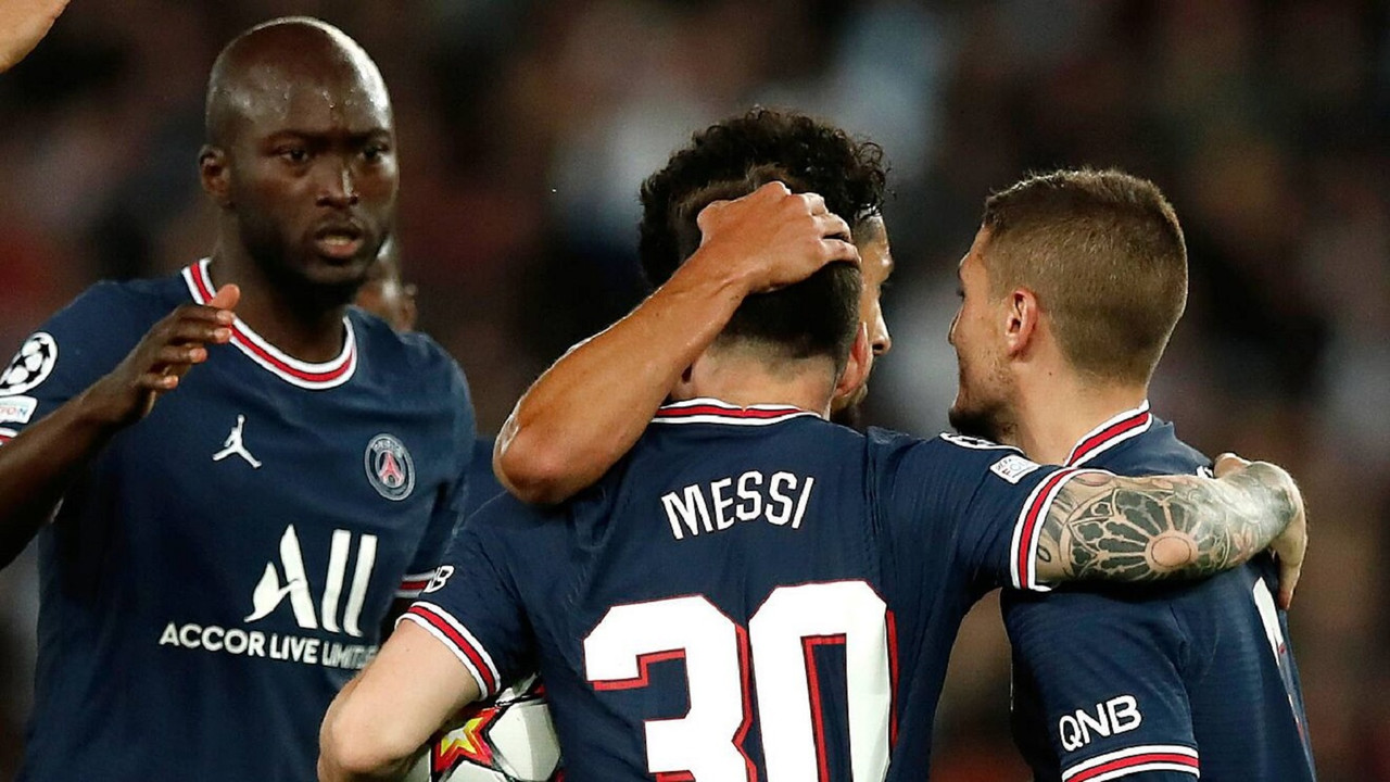 Aficionado frustra jugada de Lionel Messi en el Marsella vs PSG