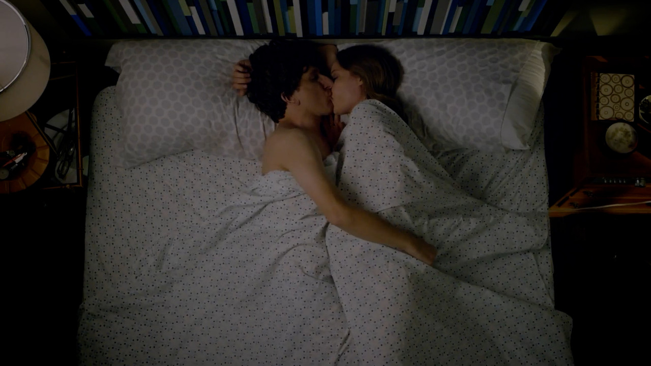 Love.S01_compilation.00_08_24_00.Still046