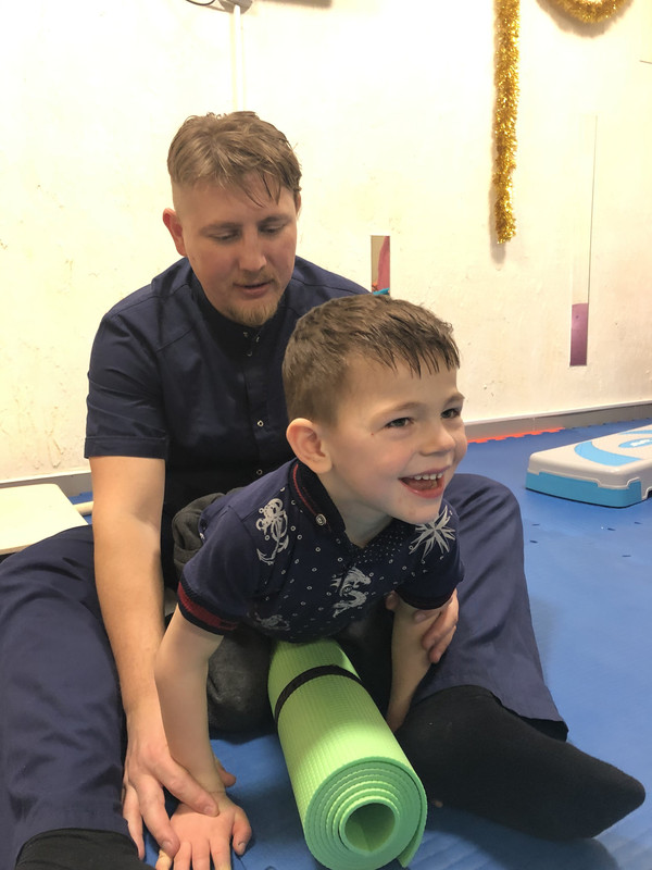 F7C670D8-0972-46D0-B142-57B0D117D8BE