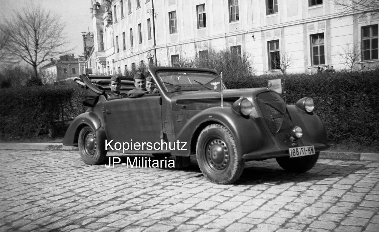 SW Negativ für Foto Wehrmacht Fahrzeug und MG WK