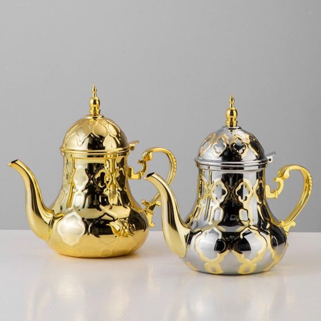 teapots-gold.jpg