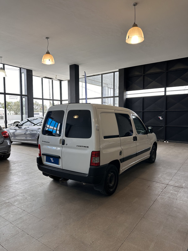 Peugeot Partner 1.6 HDI - 6