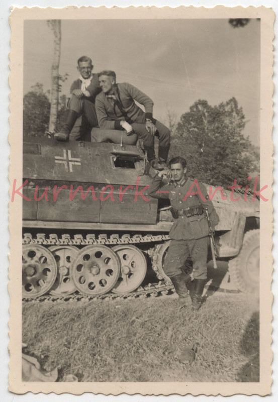 Foto Wehrmacht Frankreich III.Schützen Bat.1 Pan